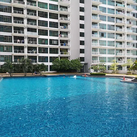 Parc Regency Green Homestay By Easyhomestay Johor Bahru Exterior photo